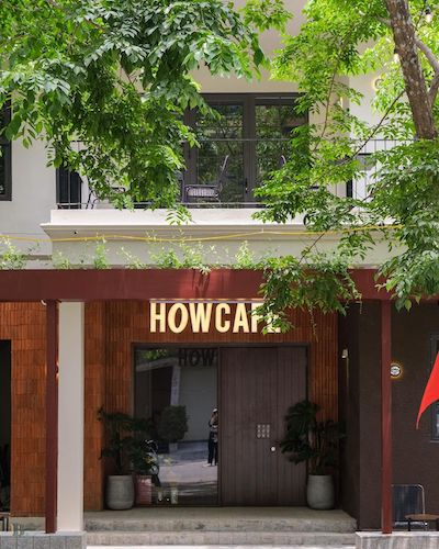HOW café